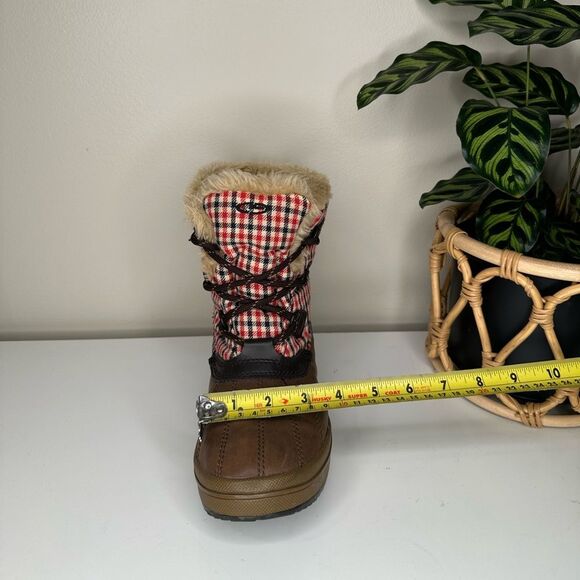 Plaid Faux Fur-Lined Duck Boots Retro Cabin Chic Winter Snow Cozy Cold-Weather 9 - Picture 14 of 14